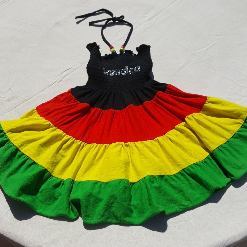 Dress - Picture 2 of 4